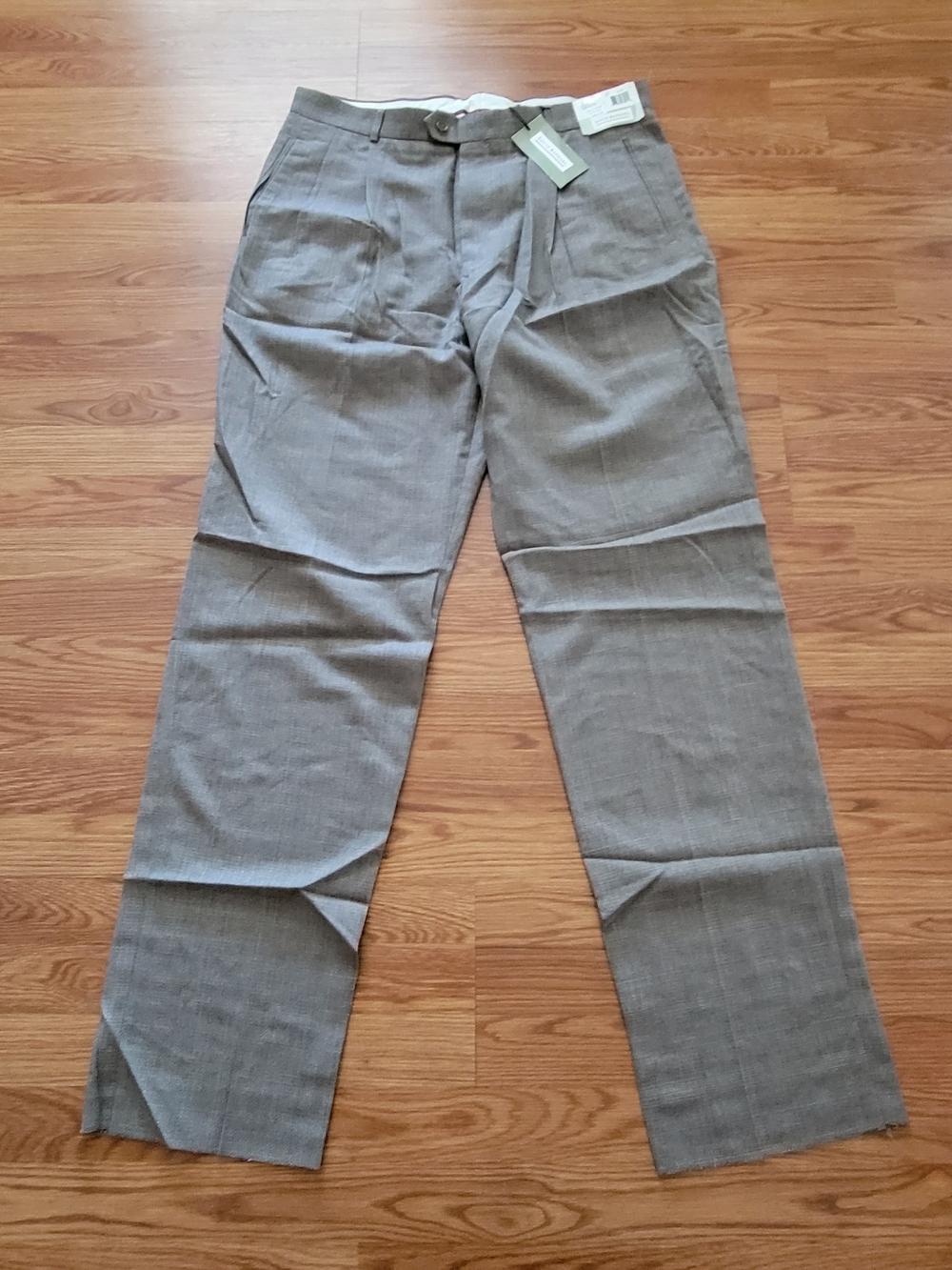 Louis Raphael Men's Straight-Leg Dress Pants in Gray